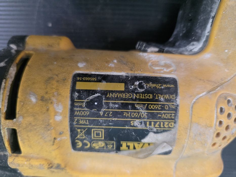 Бормашина DeWalt