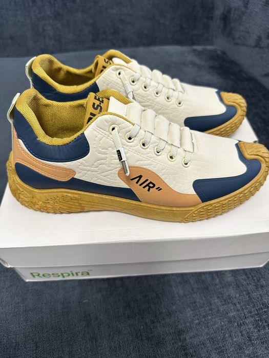 Чисто нови маратонки