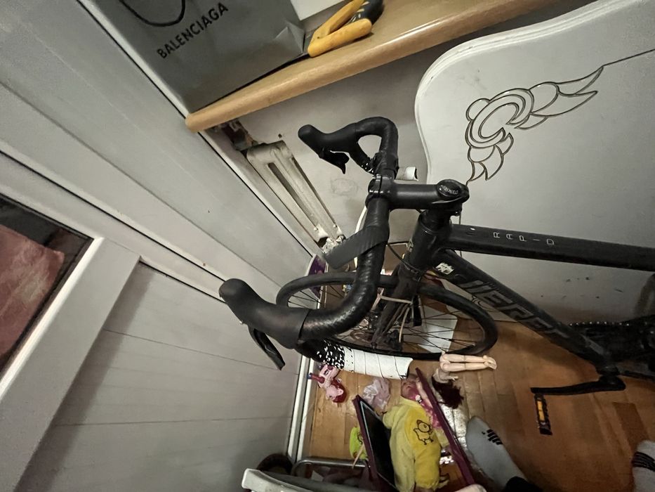 Шоссейный велосипед ERIC