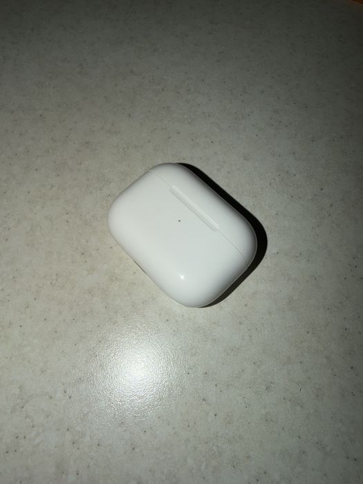 AirPods Pro белые