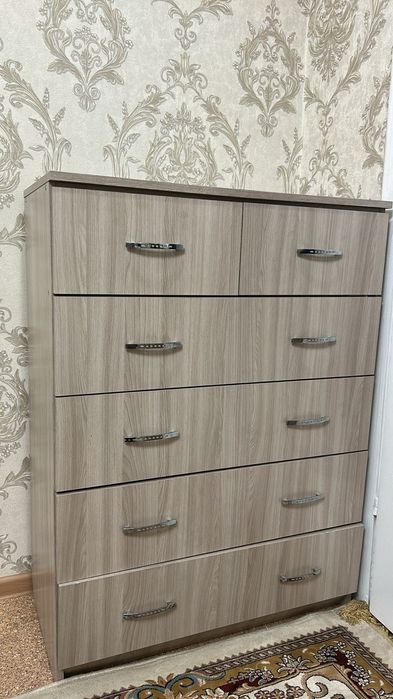 Продам комод как новый