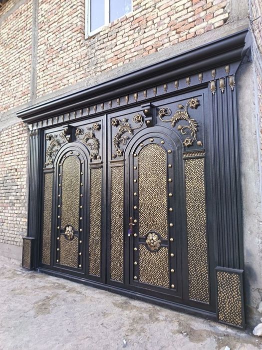 Darvozalar tayorlab ornatib beramiz