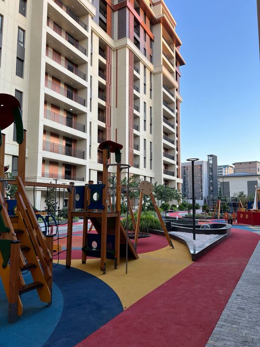 Продается 61м2 - коробка - ЖК Celebrity residence заводская