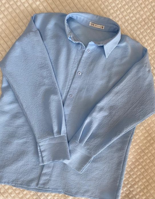 Костюм тройка, отличное качество