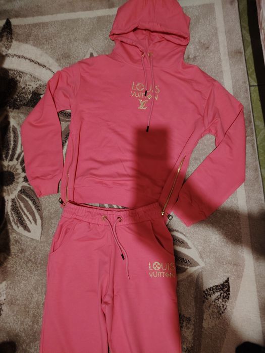 Дамски Анцунг Louis Vuitton