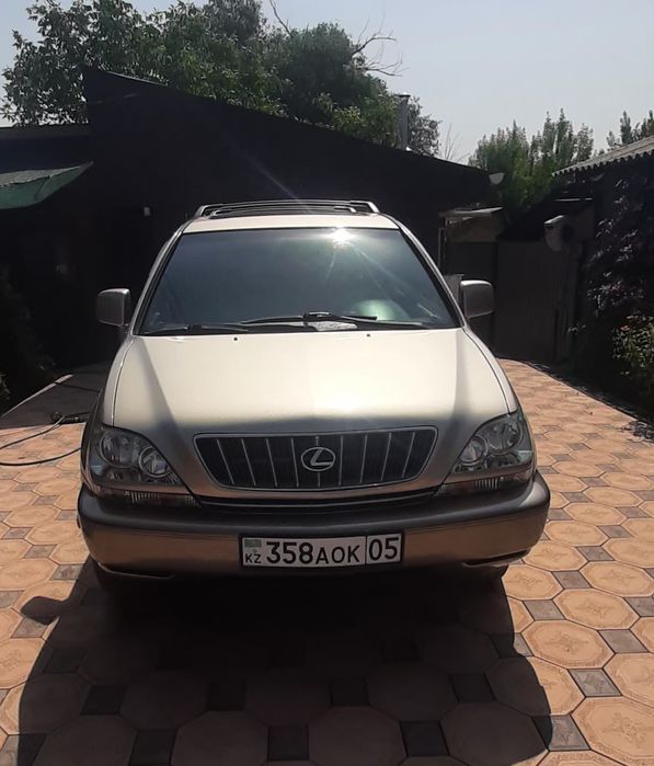 Продам лексус RX300