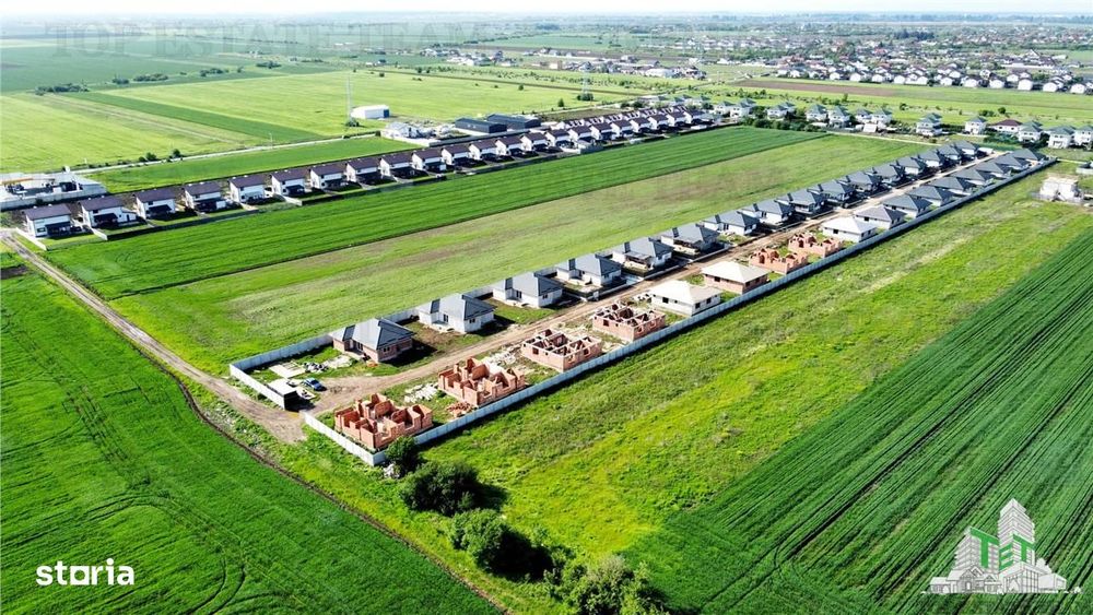 Teren 2.5 ha cu proiect pentru 60 case la 20 minute de Bucuresti