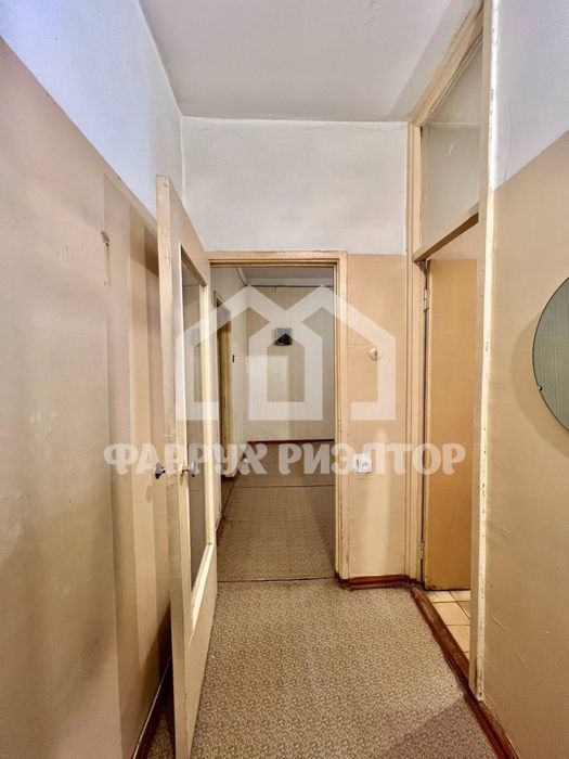 2/2/5 ташсельмаш  Шохона Без ремонта