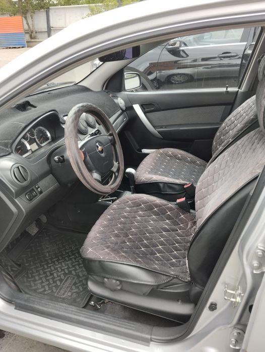 Продам Chevrolet Aveo LS, 2010 г.