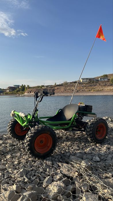 В продаже электро-картинг внедорожный.