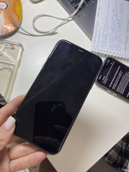 iPhone 11, 128 GB