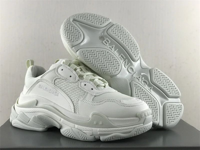 Balenciaga Triple S - Cream/White/Dark Grey