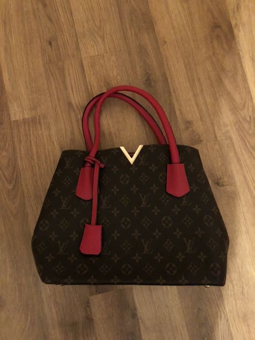 Чанти официални и ежедневни