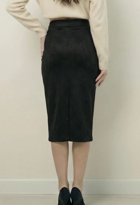 Юбка черная продаю