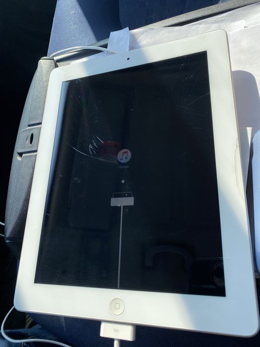 iPad 16GB. - За части