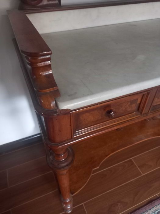 masa de toaleta anticariat