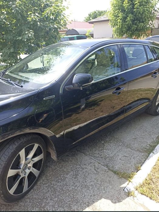 VOLVO V60 2013 — imagine 3