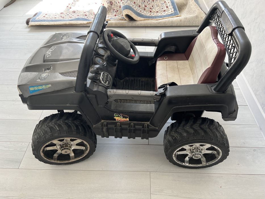 Электронный машина