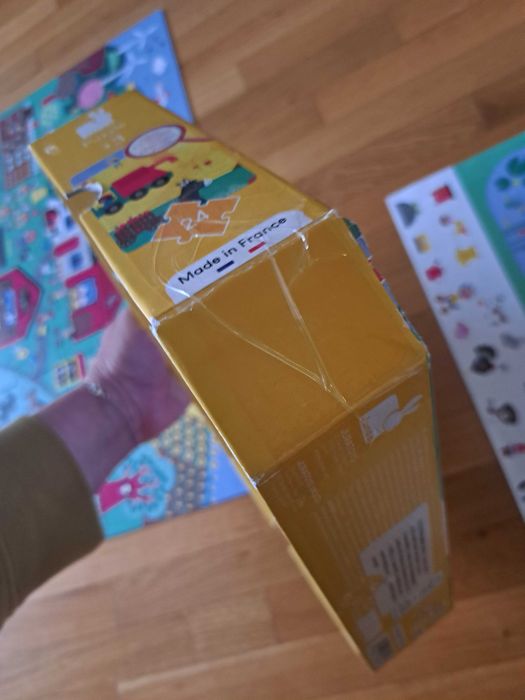 Робот Learning resources и няколко пъзела