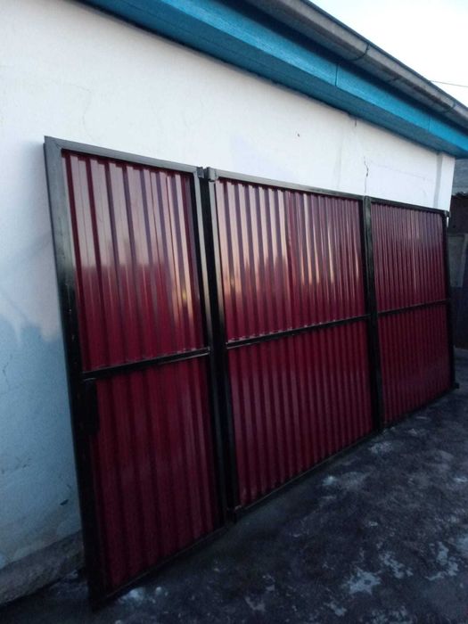 Ворота уличные новые