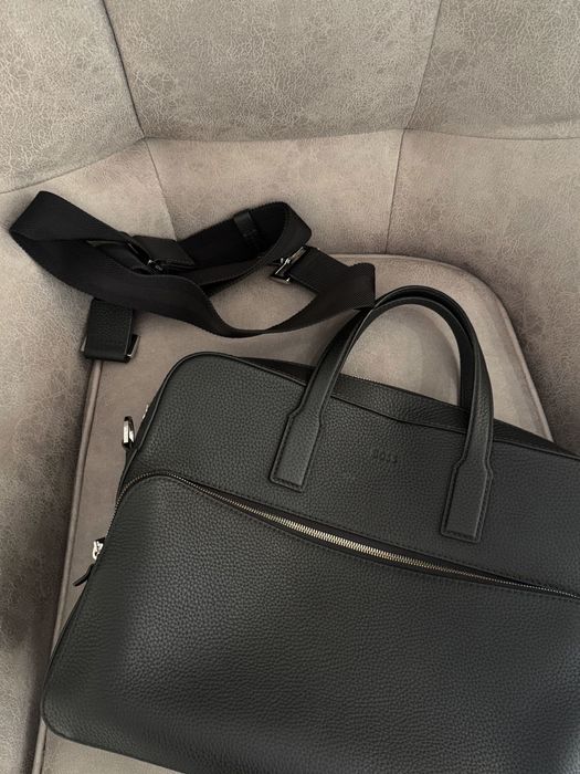 Бизнес чанта Hugo Boss, за лаптоп