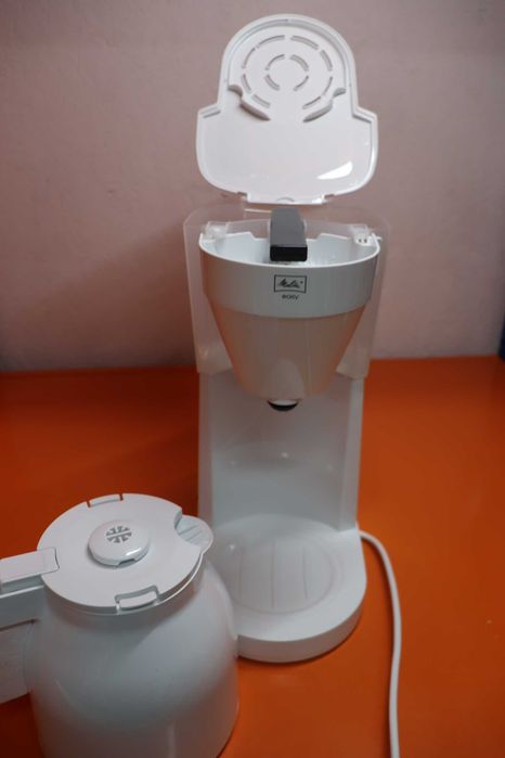 Шварц кафемашина Melitta Easy, бялa