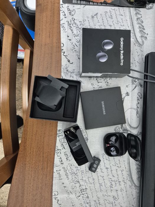 Слушалки Galaxy buds pro