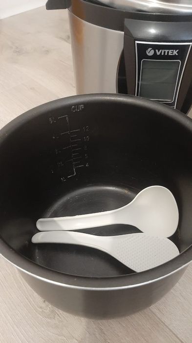 Мультиварка Витек