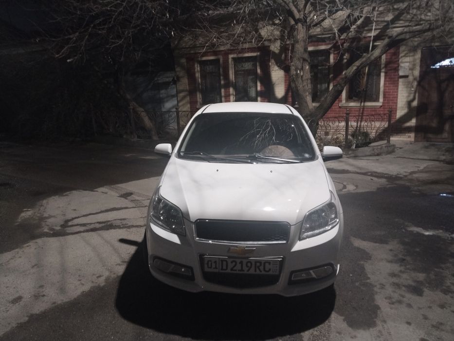 Срочно Нексия 3 автомат сотилади келишилади