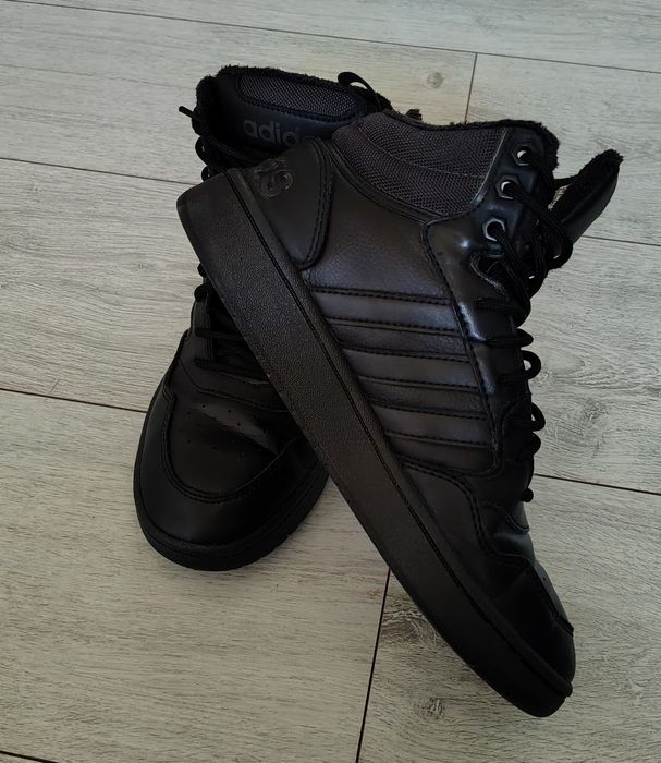 Adidași gheată Adidas mărimea 40,5