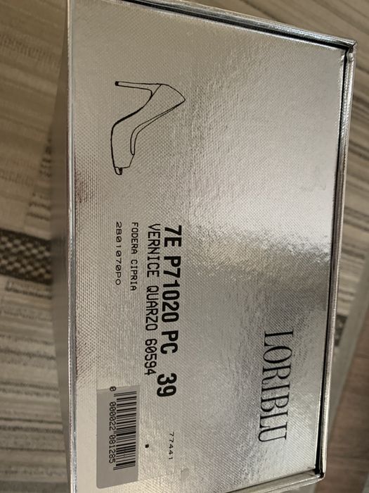 Туфли  LORIBLU. Качество отличное