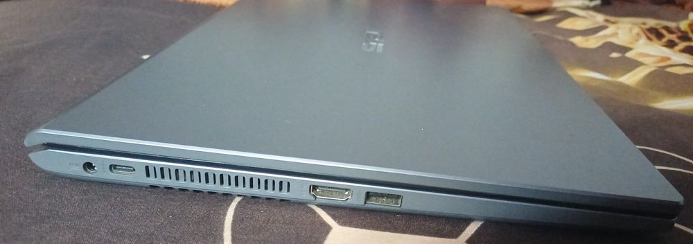 Laptop ASUS X509U (in stare perfecta!)