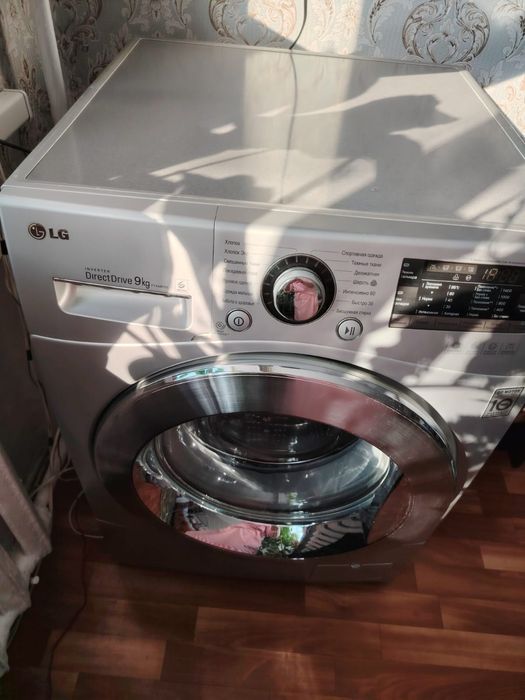 Продам стиральную машинку