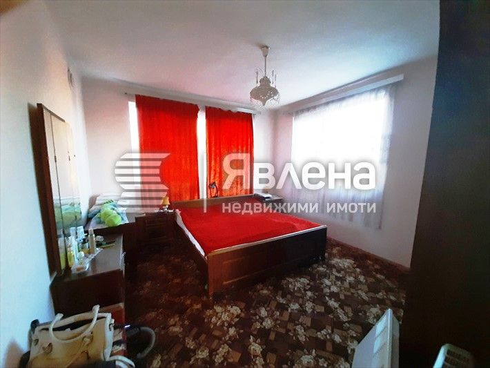 Продава се Етаж от къща в Ямбол, Каргон - 176 кв.м за 554 €/кв.м - Снимка #5