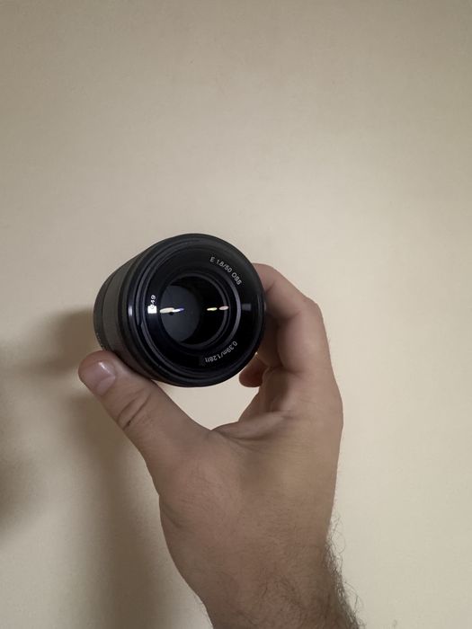 Sony 50mm F1.8 OSS