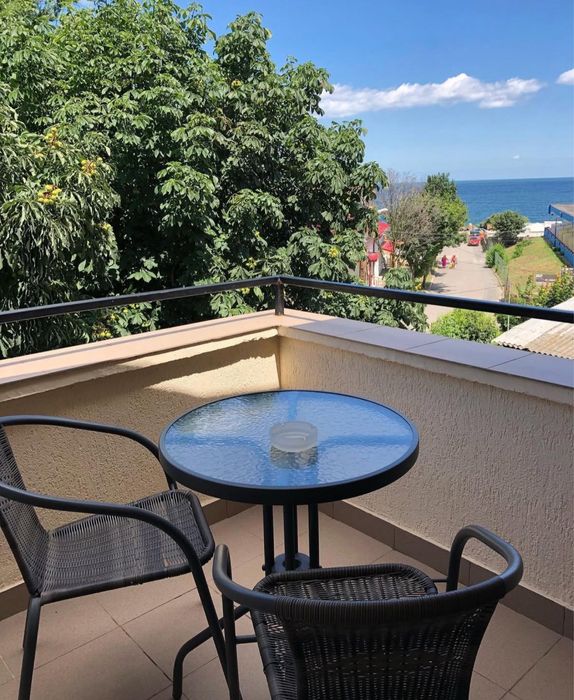 Cazare  Beach Please /Cazare vila/curte la 50 m de mare