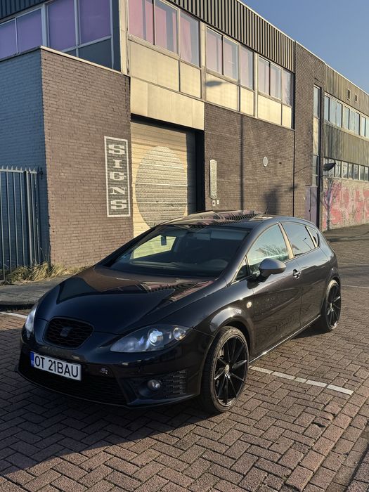 SEAT Leon 2011 — imagine 2