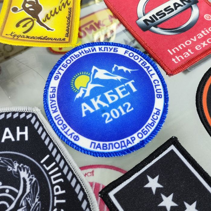 Шевроны и нашивки