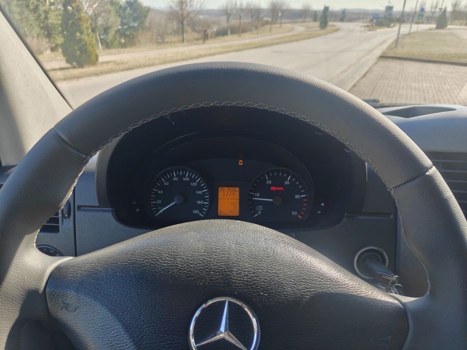 Mercedes -Benz Sprinter 516 lift