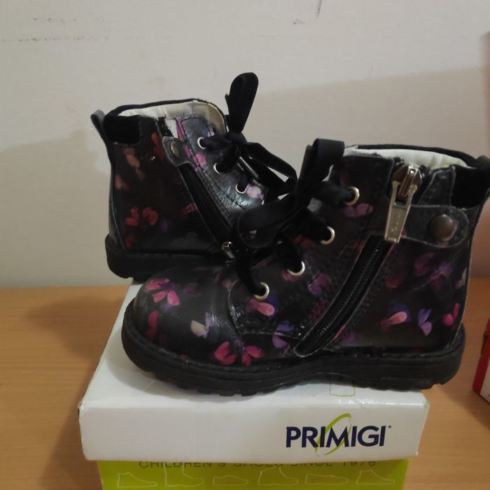 Детски боти от естествена кожа Primigi
