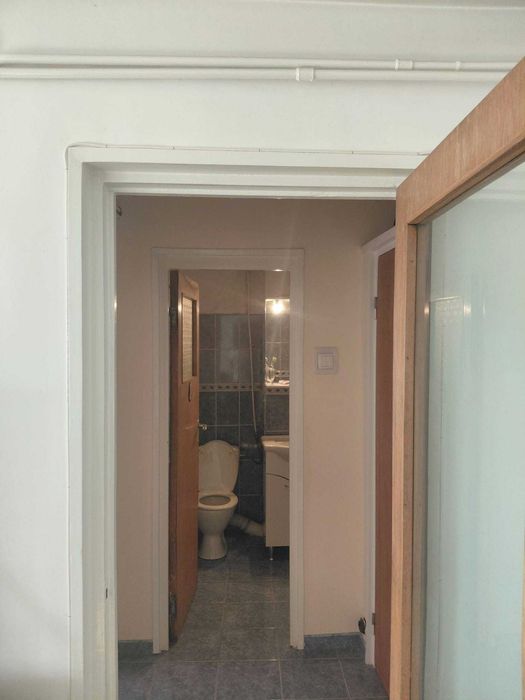Vânzare apartament cu două camere, zona Vest