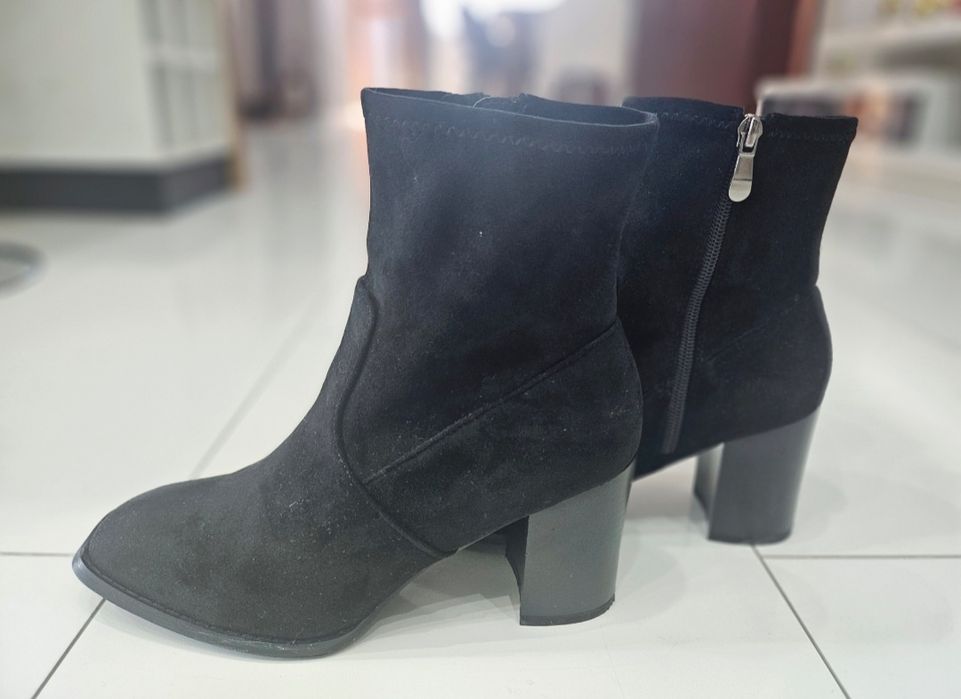 Дамски  боти и ботуши