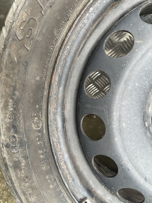 Vand 4 roți 205/55R16 91V + Rezerva
