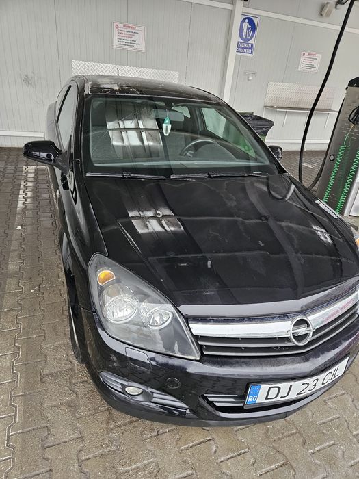 Opel Astra H GTC