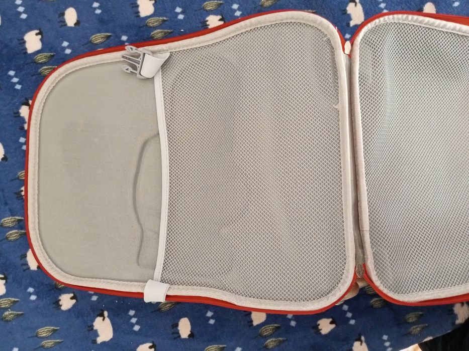 Детский чемодан для игрушек и вещей