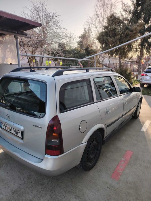 Opel Astra Caravan