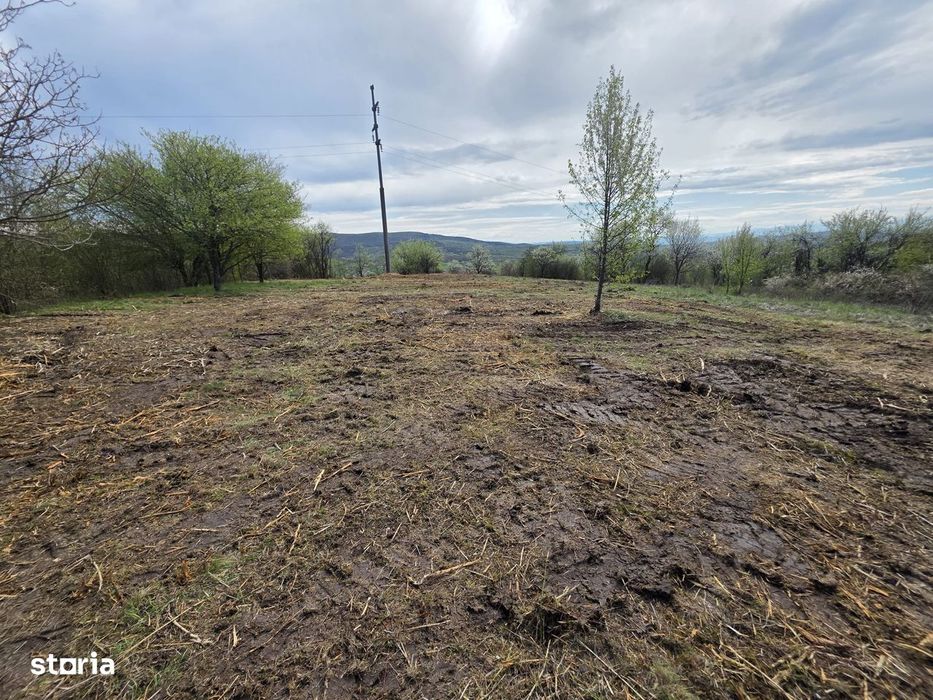 De vânzare teren intravilan – Bârsău, jud. Hunedoara