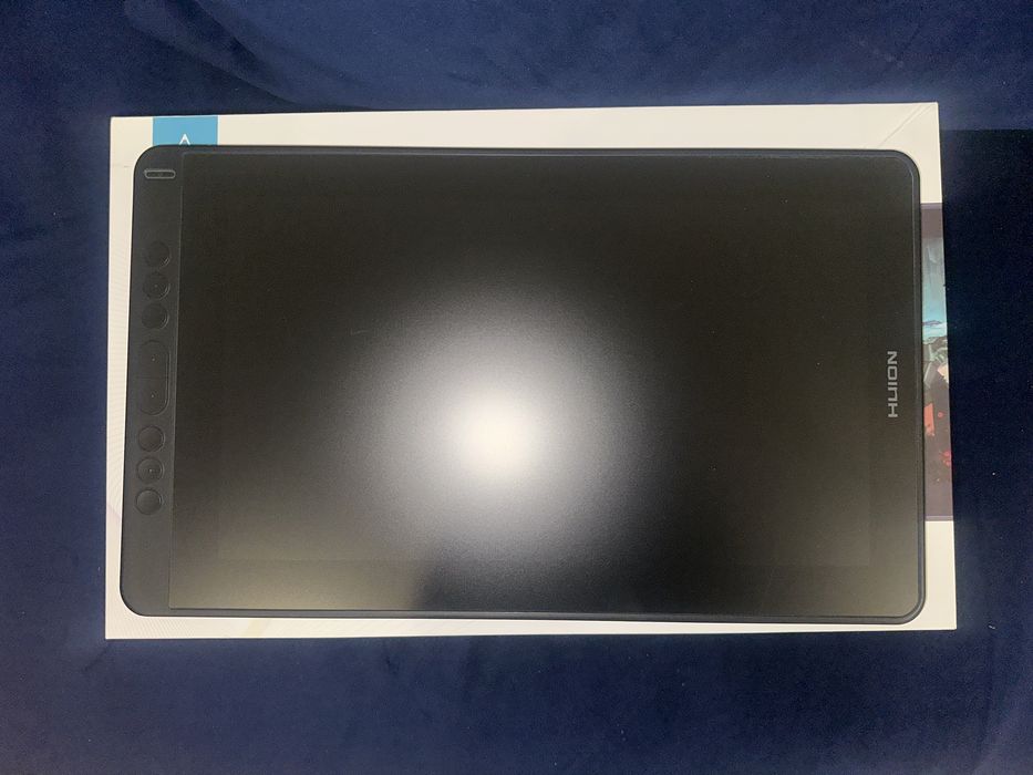 Tableta Grafica Huion Kamvas 13 Cu stilou