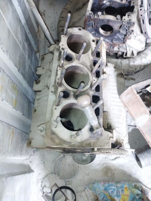 Kamaz blok maz blok zil blok lar bor holati yaxshi