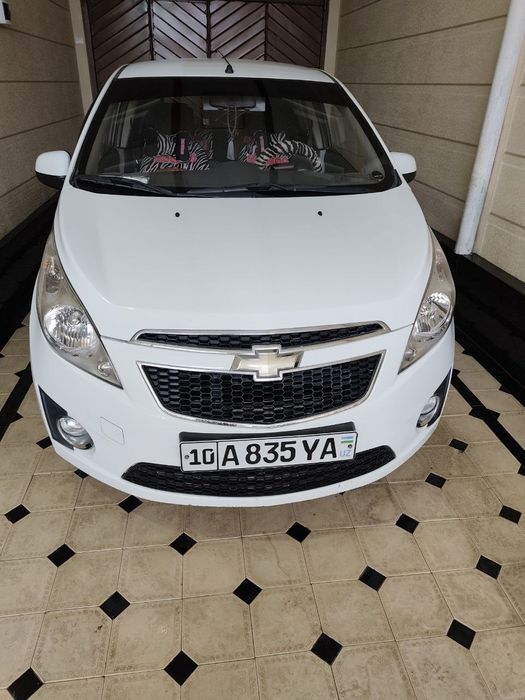 Спарк 2014 йили котта матор сотилади